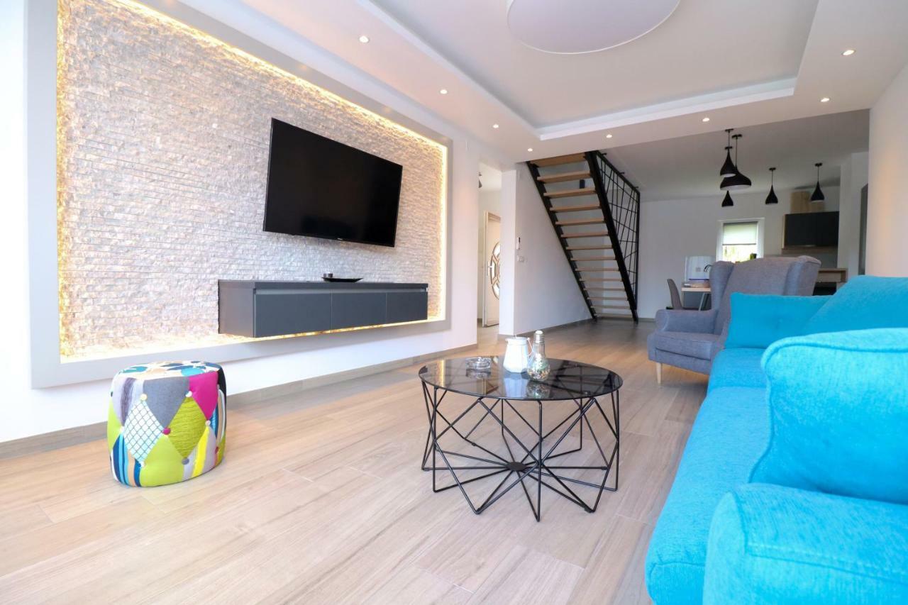 Brand New Apartment In Malinska Esterno foto