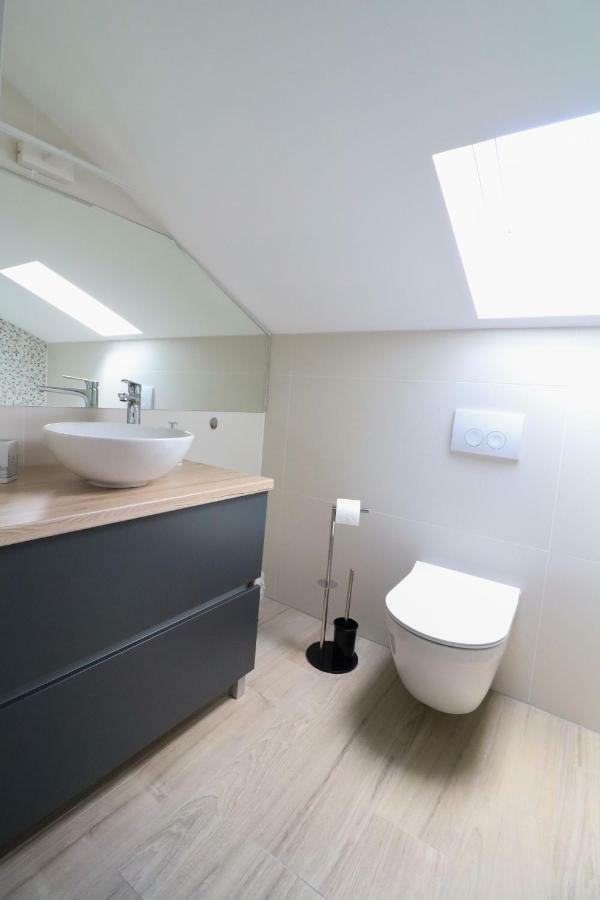 Brand New Apartment In Malinska Esterno foto